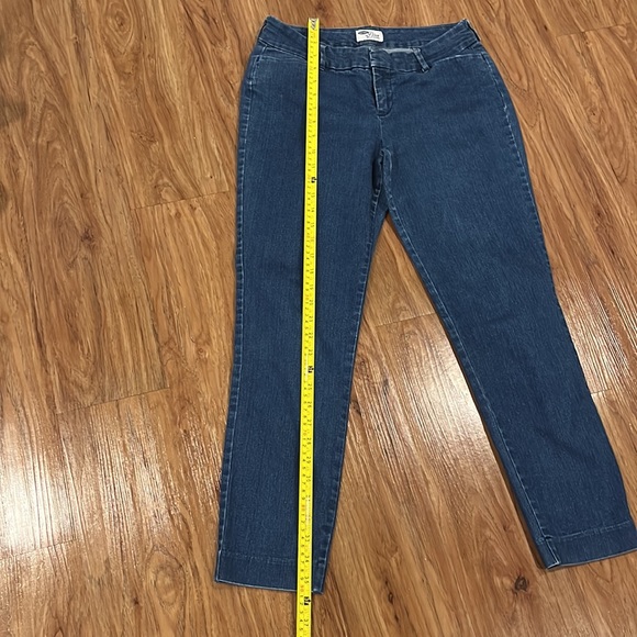 Old Navy The Diva Blue Regular/Standard Jeans Size 2 - Picture 4 of 4